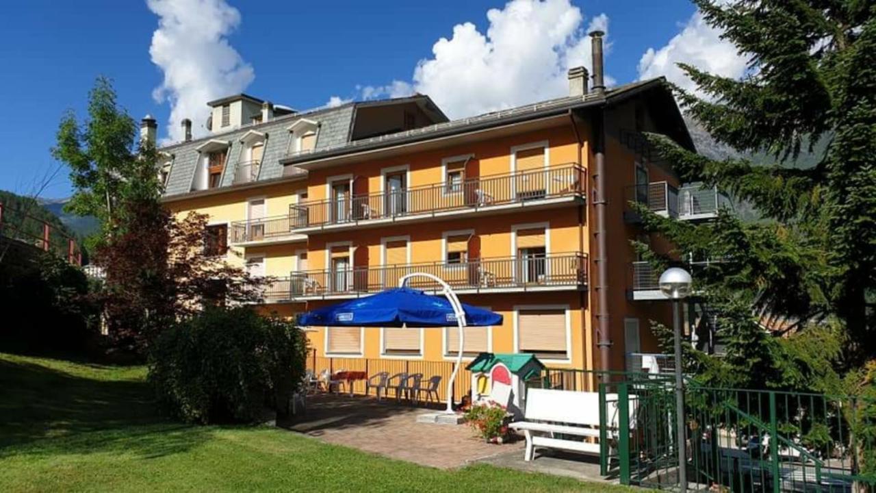 Hotel Fior Di Monte Caspoggio Exterior foto